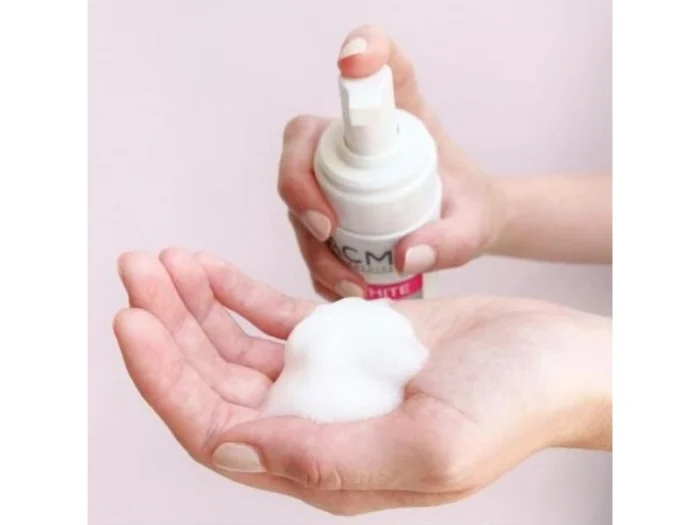 ⁦ACM Deep White Cleansing Foam 200 ml⁩ - الصورة ⁦4⁩