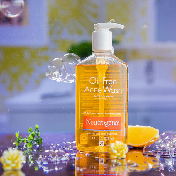 Neutrogena Oil Free Acne Wash – 269ml