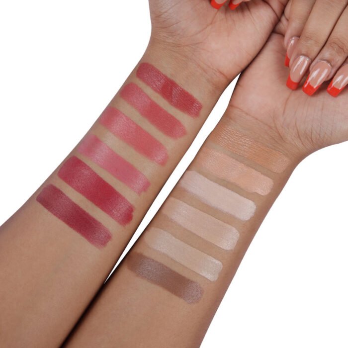 ⁦Future Makeup Foundation/Blush Palette, 12 shades⁩ - الصورة ⁦2⁩