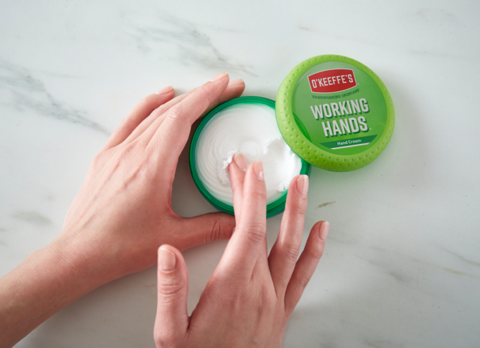 ⁦O'Keefe's Working Hands Cream for Very Dry, Cracked Hands, 100ml Can⁩ - الصورة ⁦2⁩
