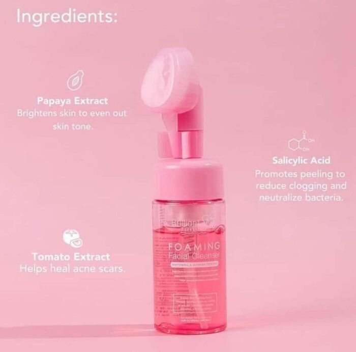 ⁦Brilliant Skin Essentials Foaming Facial Wash⁩ - الصورة ⁦3⁩