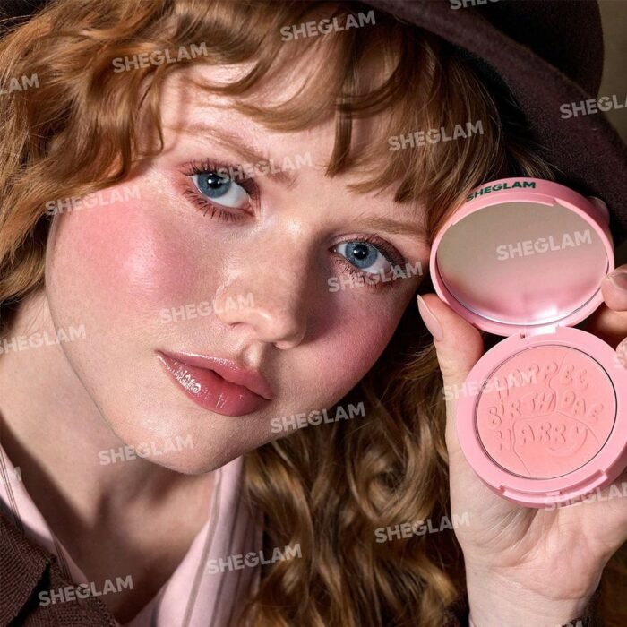 ⁦SHEGLAM X Harry Potter™ Happee Birthdae Harry Blush⁩ - الصورة ⁦4⁩