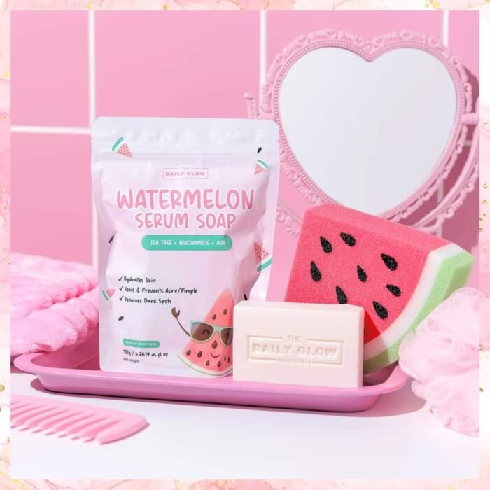 ⁦The Daily Glow WATERMELON SERUM SOAP | 135G⁩ - الصورة ⁦2⁩