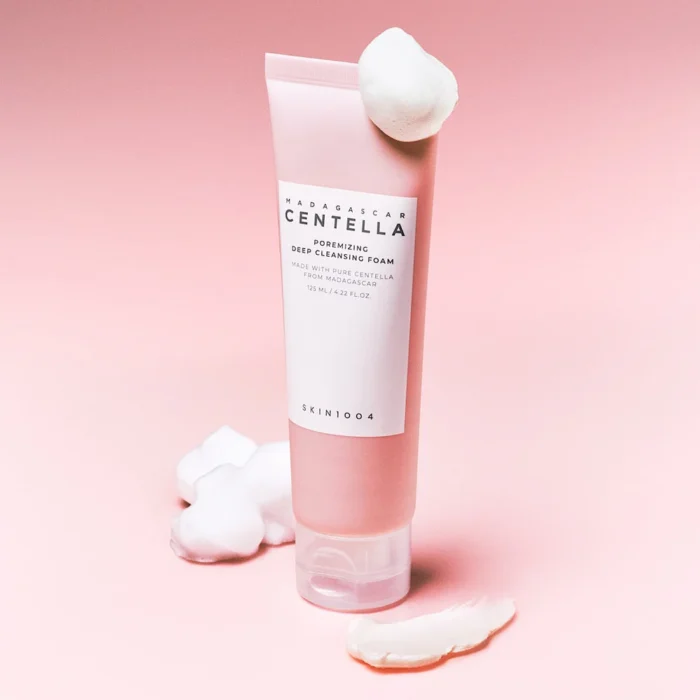 ⁦Skin1004 Madagascar Centella Poremizing Deep Cleansing Foam 125ml⁩ - الصورة ⁦2⁩