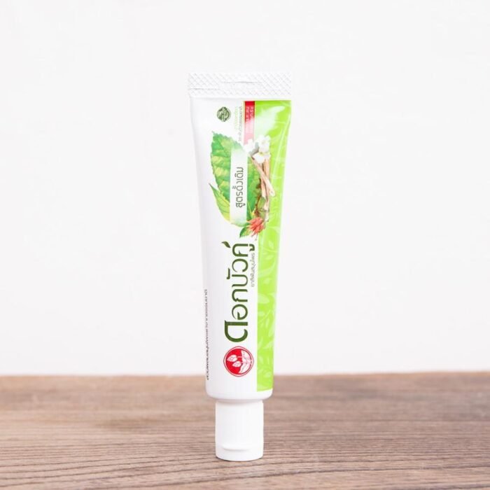 ⁦Dok Bua Ku Herbal Natural Toothpaste Reduce bacteria plaque, 100g⁩ - الصورة ⁦3⁩