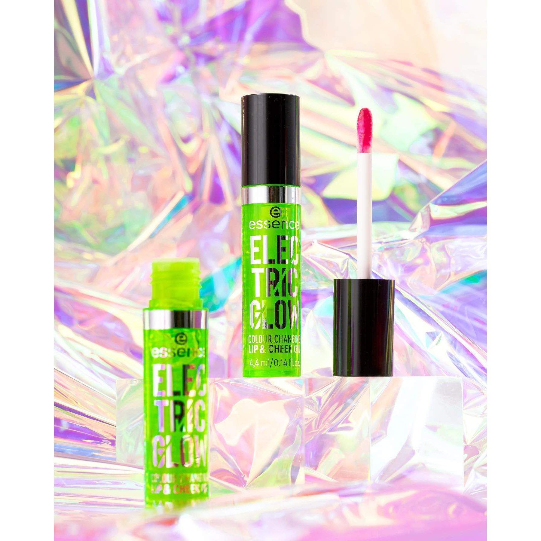 Electric Glow Colour Changing Lip & Cheek Oil