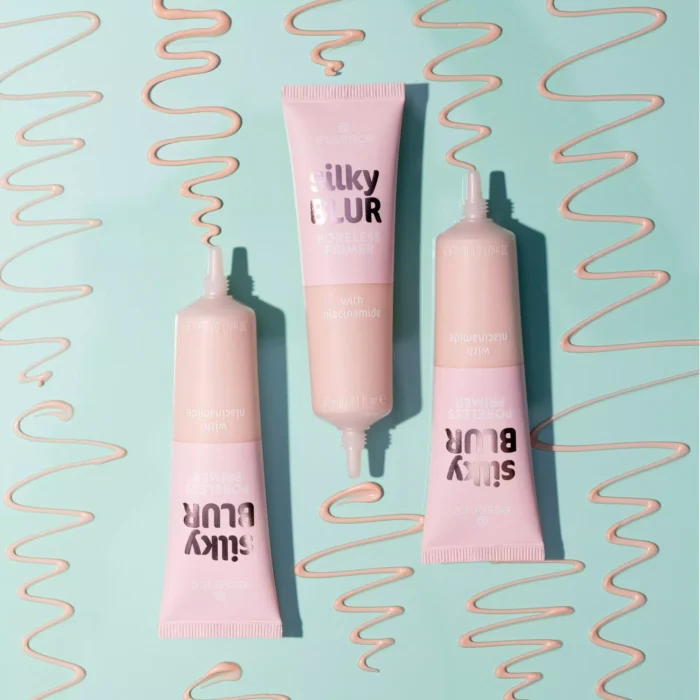 essence-silky BLUR PORELESS PRIMER